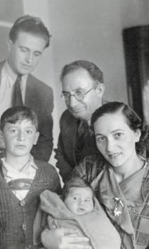 The family of Haim Molhov