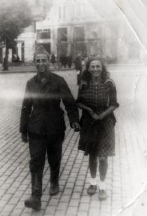 Lea Beraha with her future husband Leon Beraha