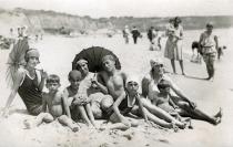 Matilda Israel with her family in Bourgas
