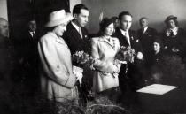 Wedding picture of Eva Meislova and Jiri Meisl and his brother Richard Meisl and his wife Marta