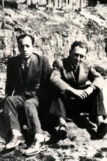 Maurice Leon and Marsel Natzari wearing the yellow star