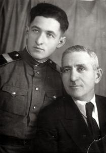 Mikhail Gitin with his son Grigoriy Gitin