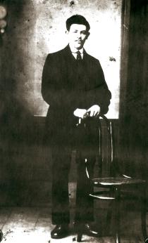 Gisya Rubinchik's father Evsei Lapis