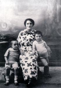 Sophia  Vollerner, Maria Tetelbaum and her son