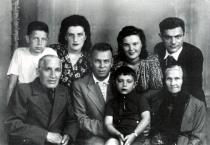 Sophia Vollerner with her family