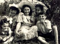 Yakov Voloshyn's family and relatives
