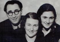 Juliana Kann with her parents Alexander and Olga Kann