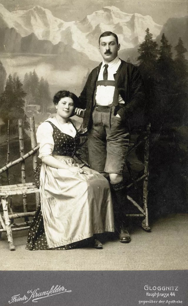 Leontine und Berthold Samek im Urlaub in Gloggnitz