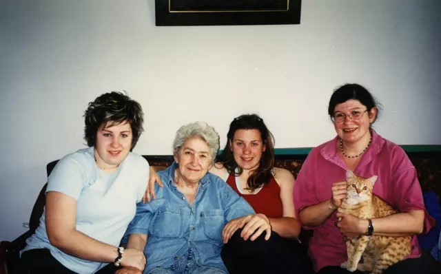 Leontina Arditi with her daughter and granddaughters