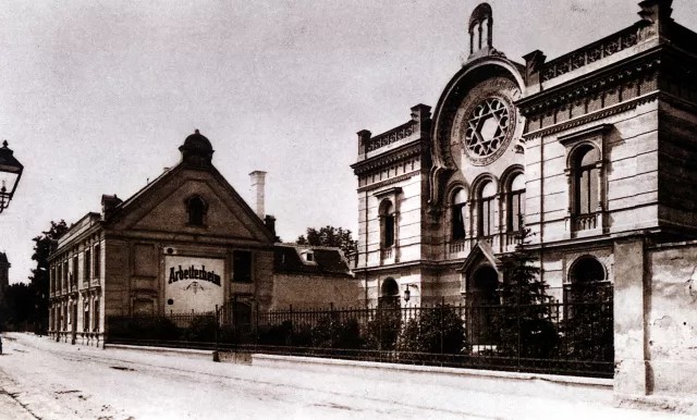 The synagogue of Wiener Neustadt before its destruction in Kristallnacht 1938
