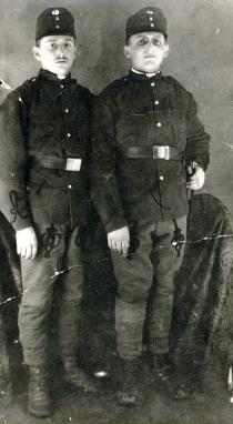 Emanuel  Rosenberg und sein Bruder Adalbert als Soldaten im 1. Weltkrieg