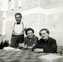 Susanne Zahradniks Eltern Ernst und Katharina Adler und Großmutter Hermine Levray