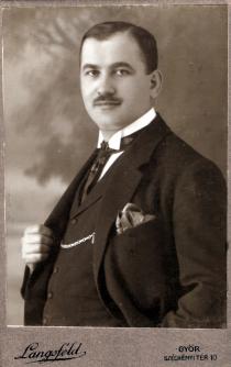 Kati Andai's father Lajos Erdos
