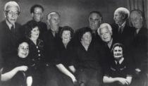 Yako Yakov's family and friends