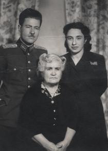Adela Hinkova with her mother Matilda Ilel and husband Dimitar Hinkov