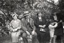 Hynek Fink and Jenny Scharpnerova with relatives