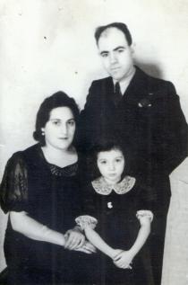 Masha Zhak with her my mother Dina Kitt and father Solomon Stumer