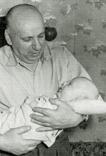 Rachmiel Blumberg with his grandson Nevil Blumberg