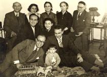 The Modiano family