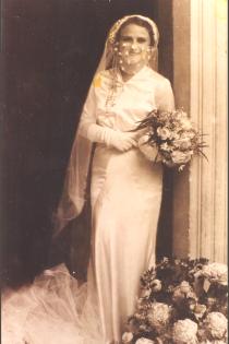 Victoria Molho on her wedding day