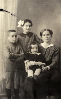 The Lustig family