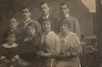 Rosenzweig Béláné Hoffenreich Sára és hét testvére