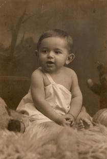 Havas György egyéves korában