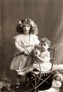Iren Izsak and Klari Biro when they were little girls