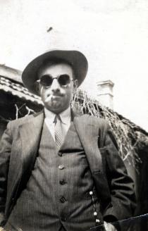 Marika Krpez's father, Lazar Deutsch