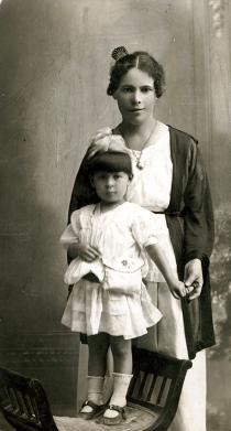 Roza Levenberg and her mother Mariam Berdichevskaya Levenberg