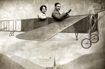 Karel und Josefine  Stiassny in einem ' Flugzeug'
