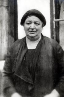Lilli Tauber's step-grandmother Anna Schischa