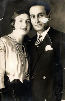 Nisim Navon's maternal uncle Haim Baruhovic and his first wife, Gilda