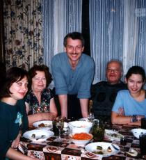 Vladimir Tarskiy with his family
