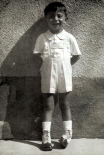 Peter  Reisz as a little boy