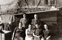Marta Pasternakova and family