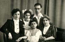 Zhenia Kriss's family