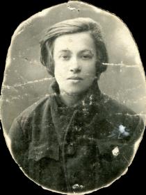 Engelina Goldentracht's mother Lubov Pavlova-Stravets