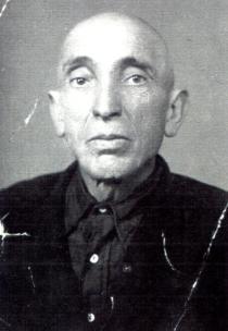 Efim Pisarenko's father E'Kusiel Pisarenko
