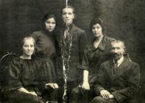 Moisey Shlemovich's family