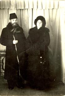 Leonid Karlinsky's grandfather Pinhus Berhov and grandmother Riva Leya Nohim  Karlinskaya