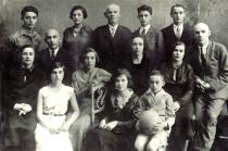 Yakov Voloshyn with his family