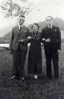 Anna and Sandor Abrahamovic with their cousin