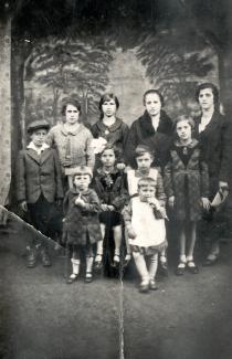 Raina Blumenfeld's family