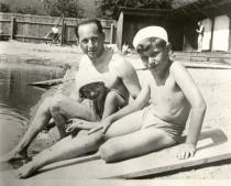 Alena Munkova with her father Emil Synek and brother Frantisek Listopad at a swimming pool