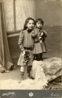 Marie Synkova and her sister Anna Schwelbova