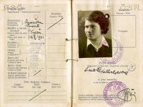 Liselotte Teltscherova's passport