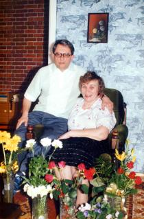 Anatoli Kraemer with his wife Mayli Kraemer