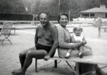 Kárpáti György nagyszüleivel