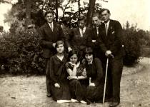Apolonia Starzec and her school friends in Radomsko